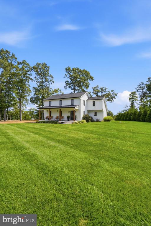 7871 AVON COURT