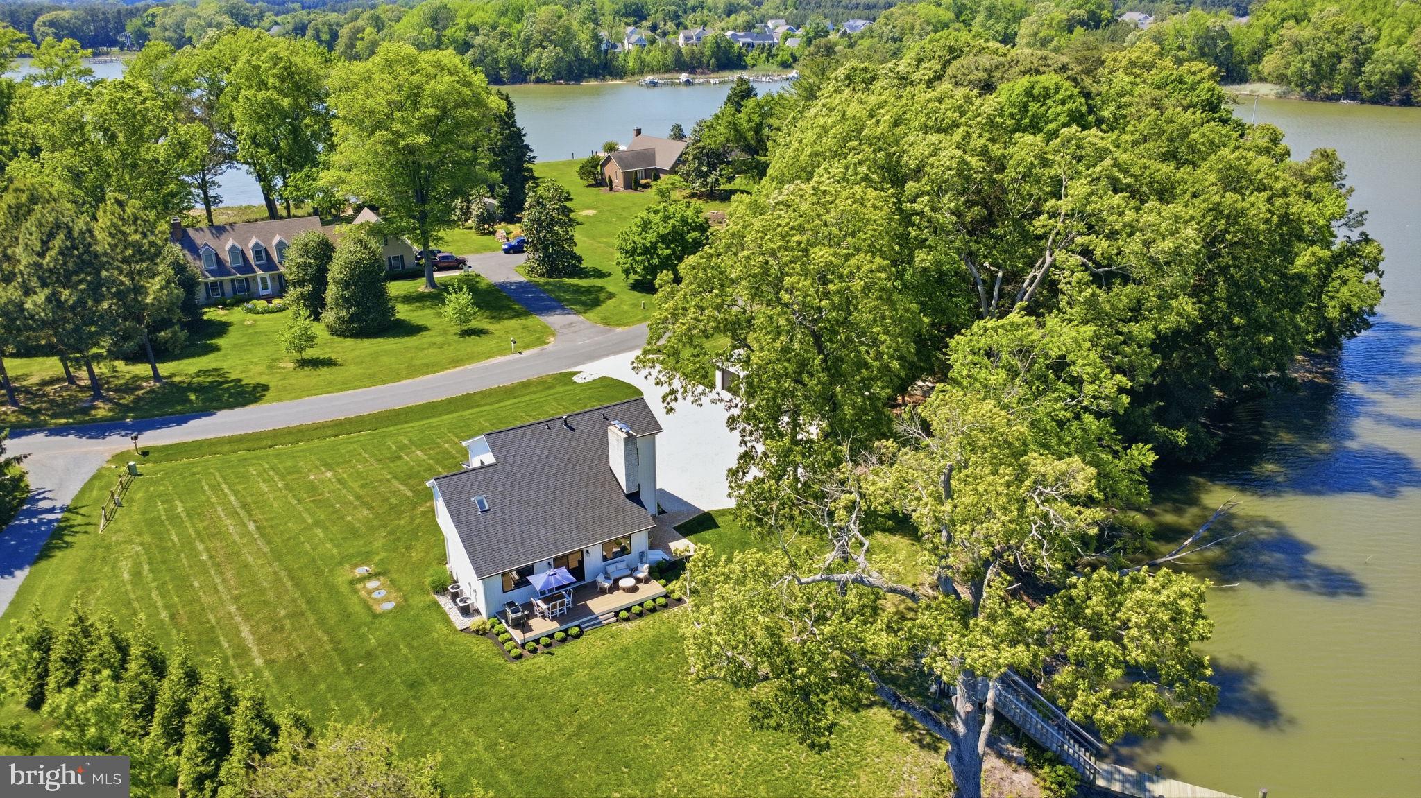 7871 AVON COURT
