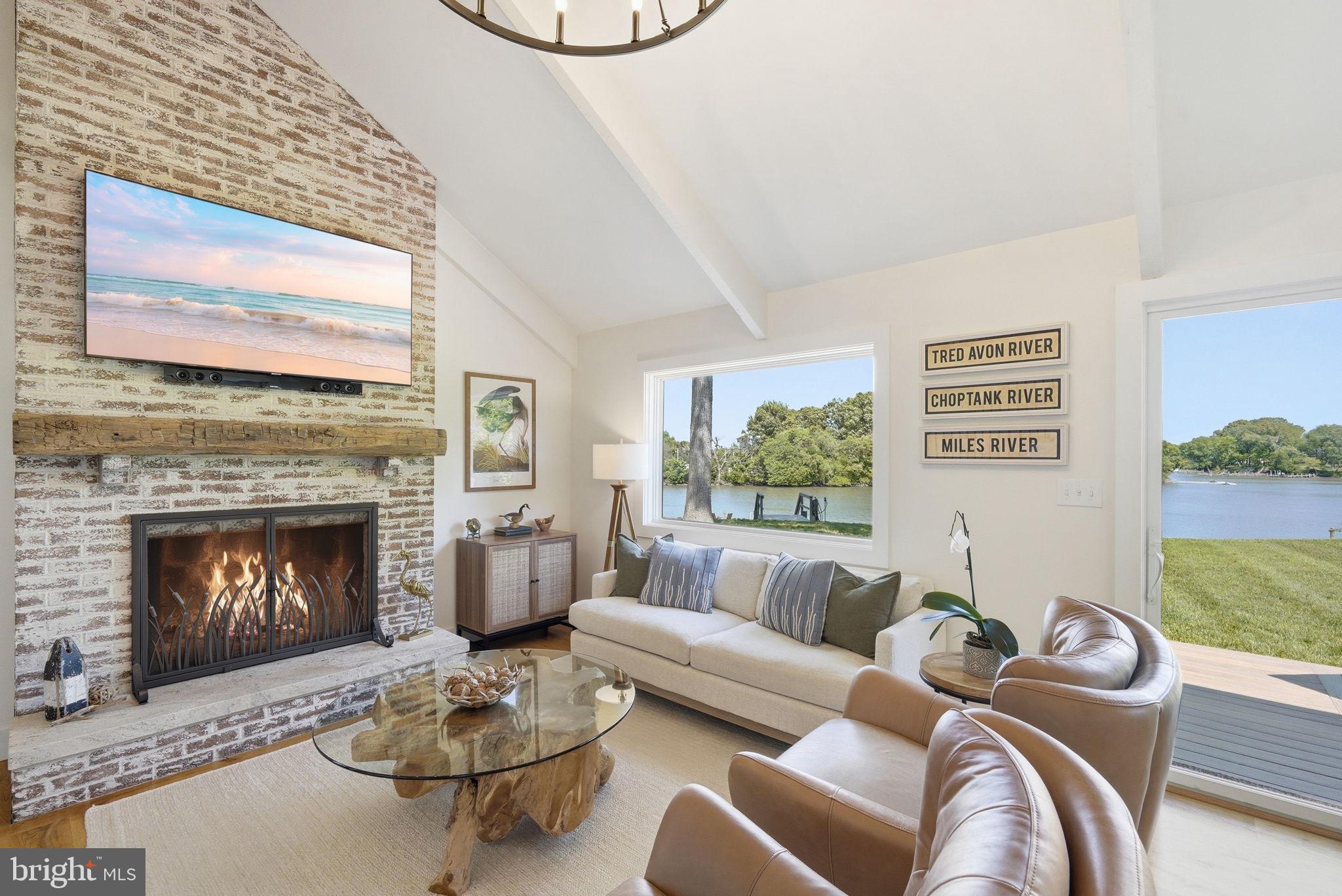 7871 AVON COURT