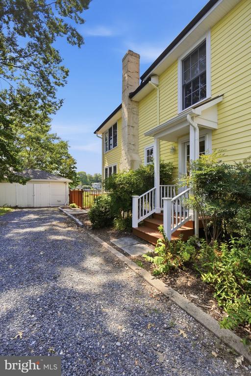 104 MYRTLE STREET