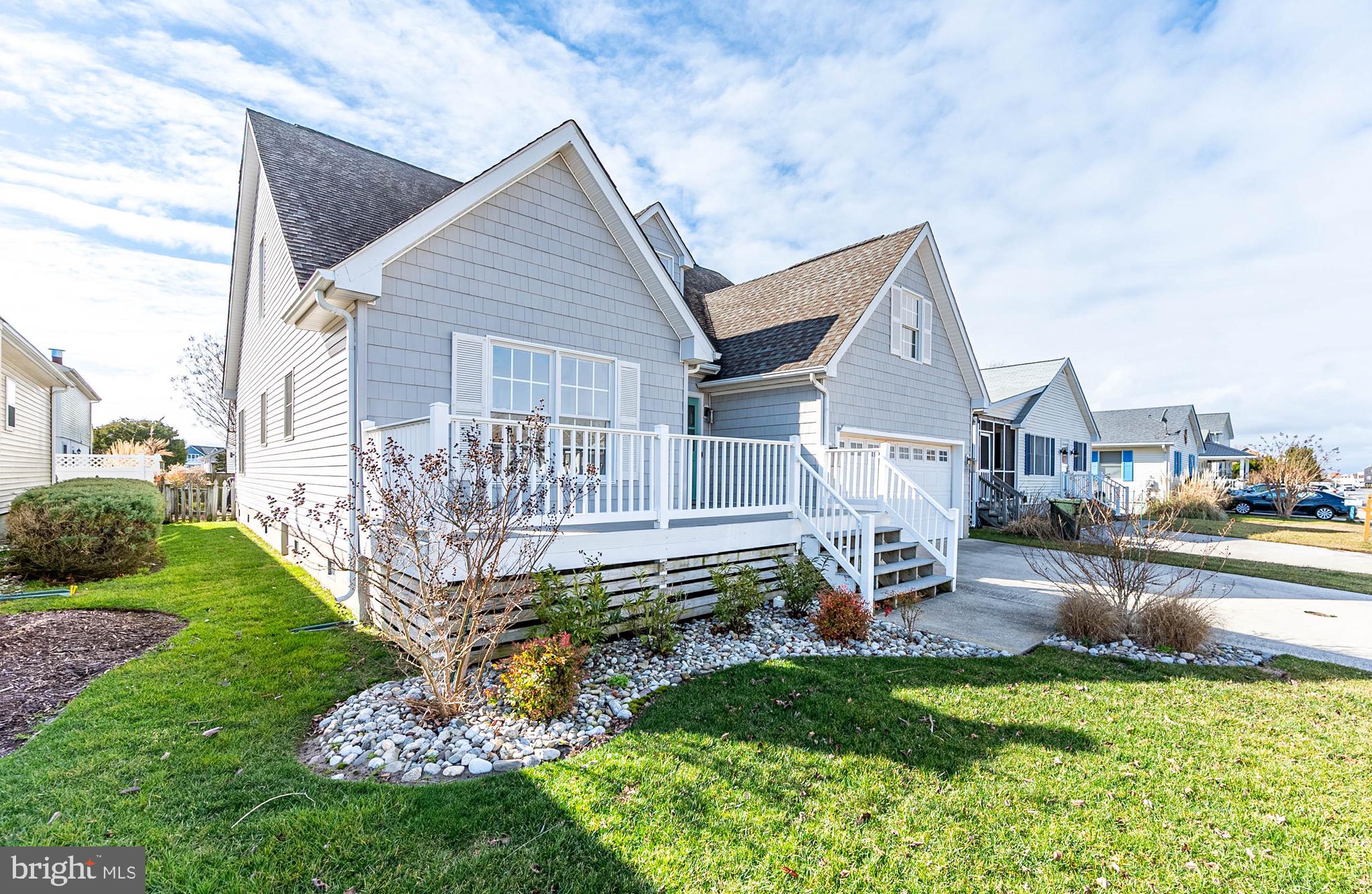 605 Twin Tree Rd