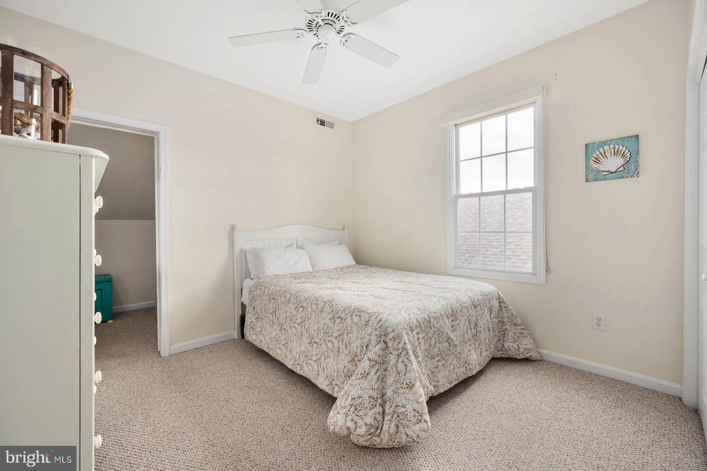 605 Twin Tree Rd