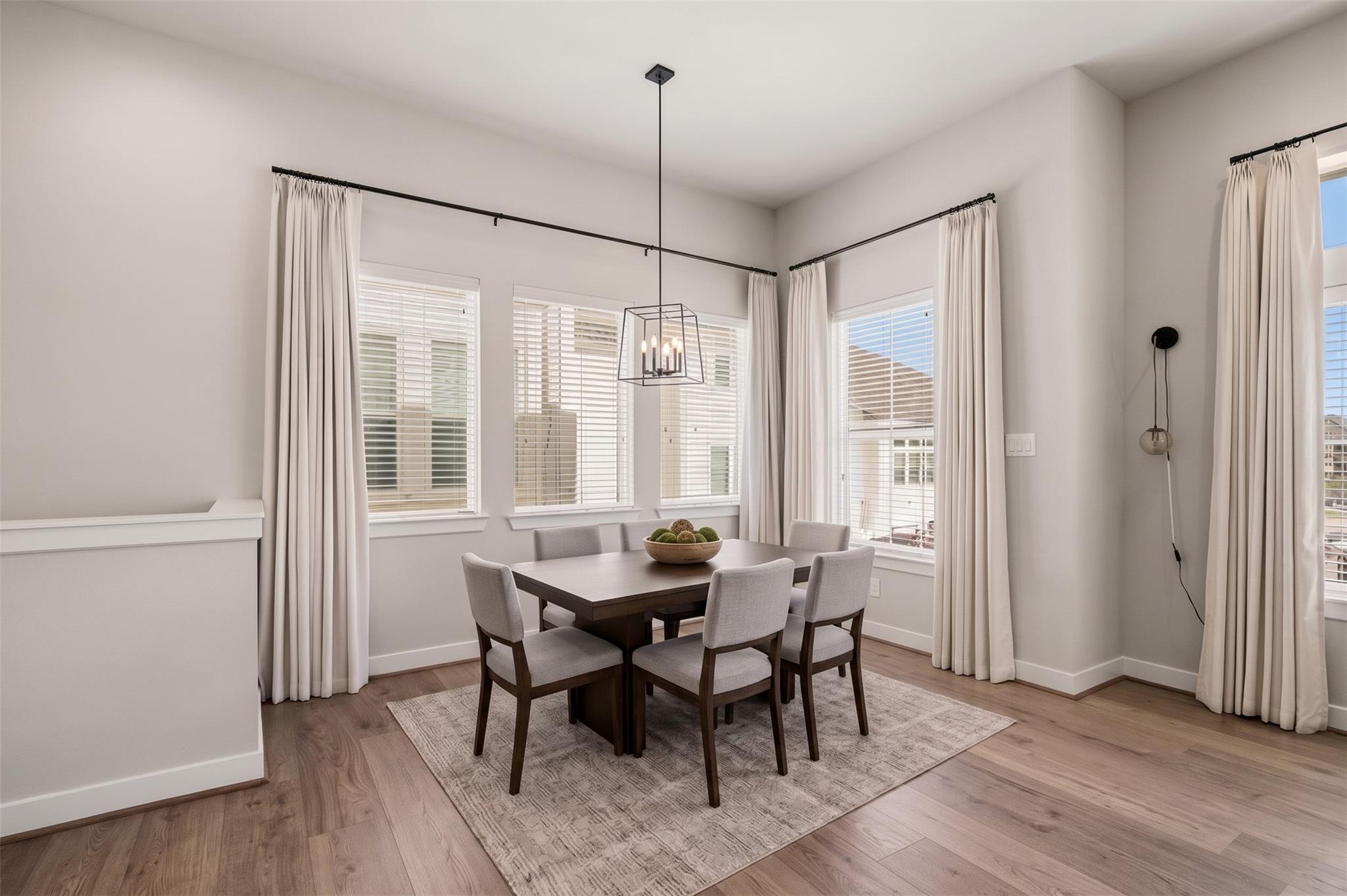 728 Carriage Knolls Drive