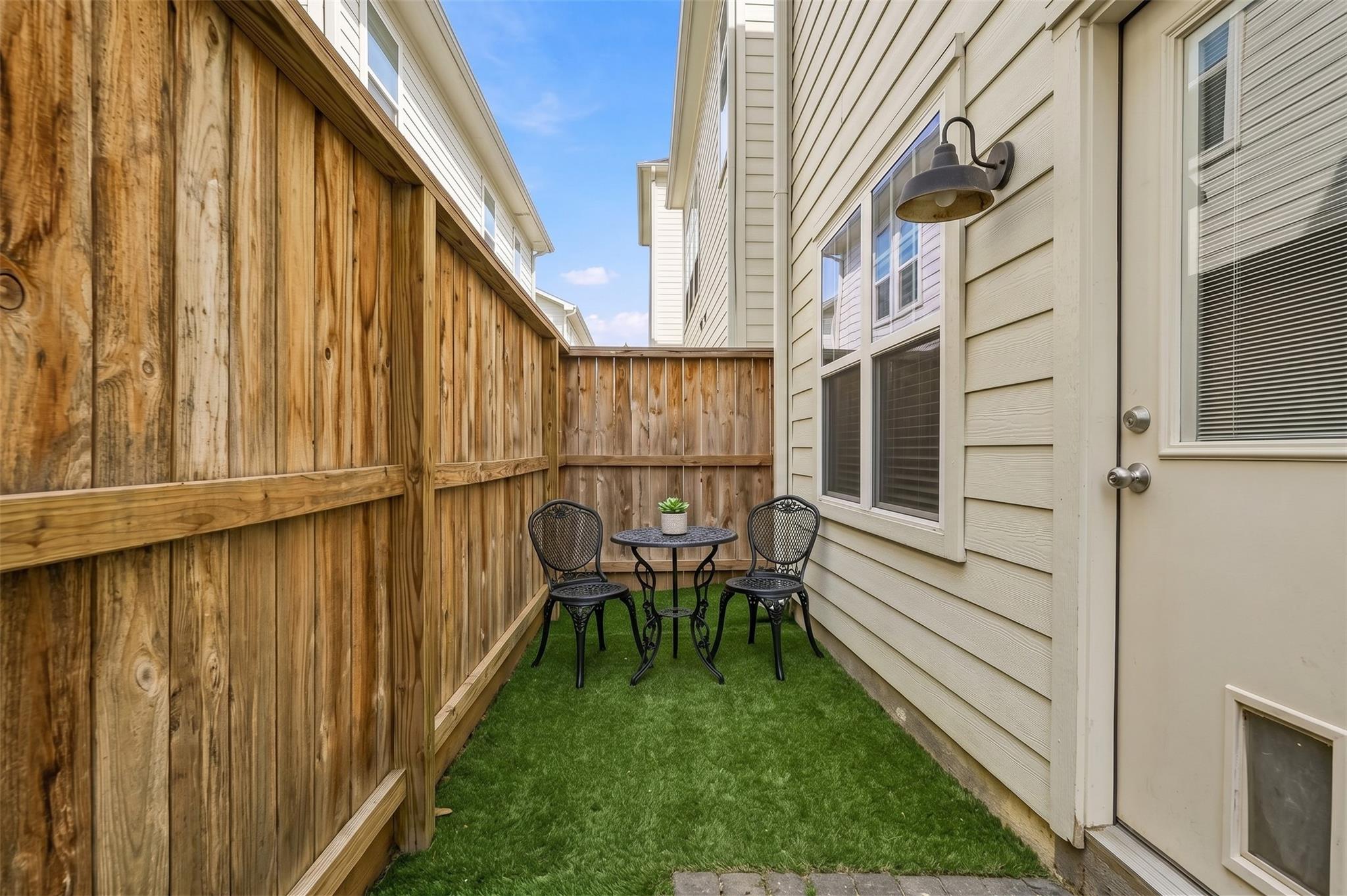 728 Carriage Knolls Drive