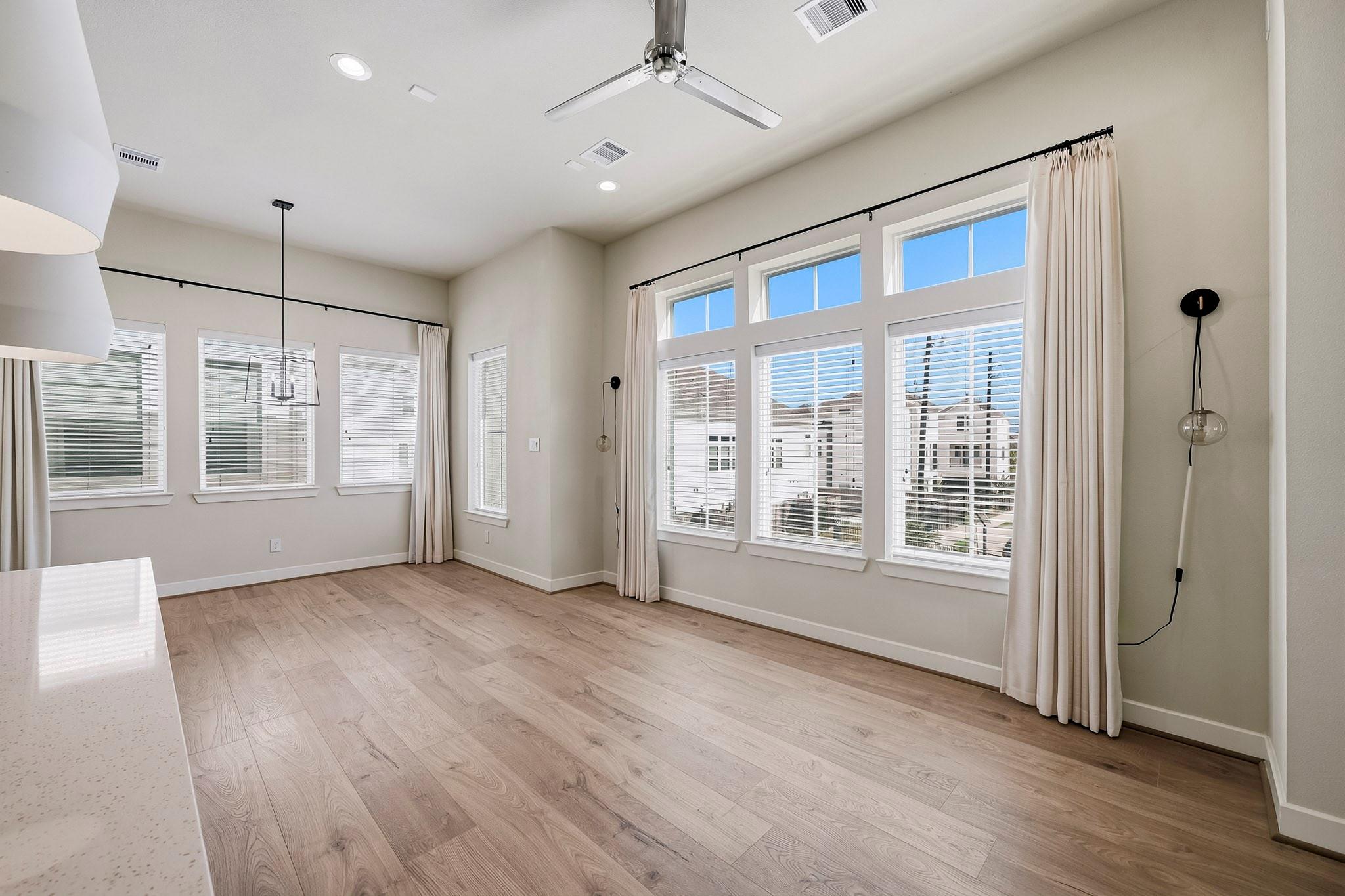 728 Carriage Knolls Drive