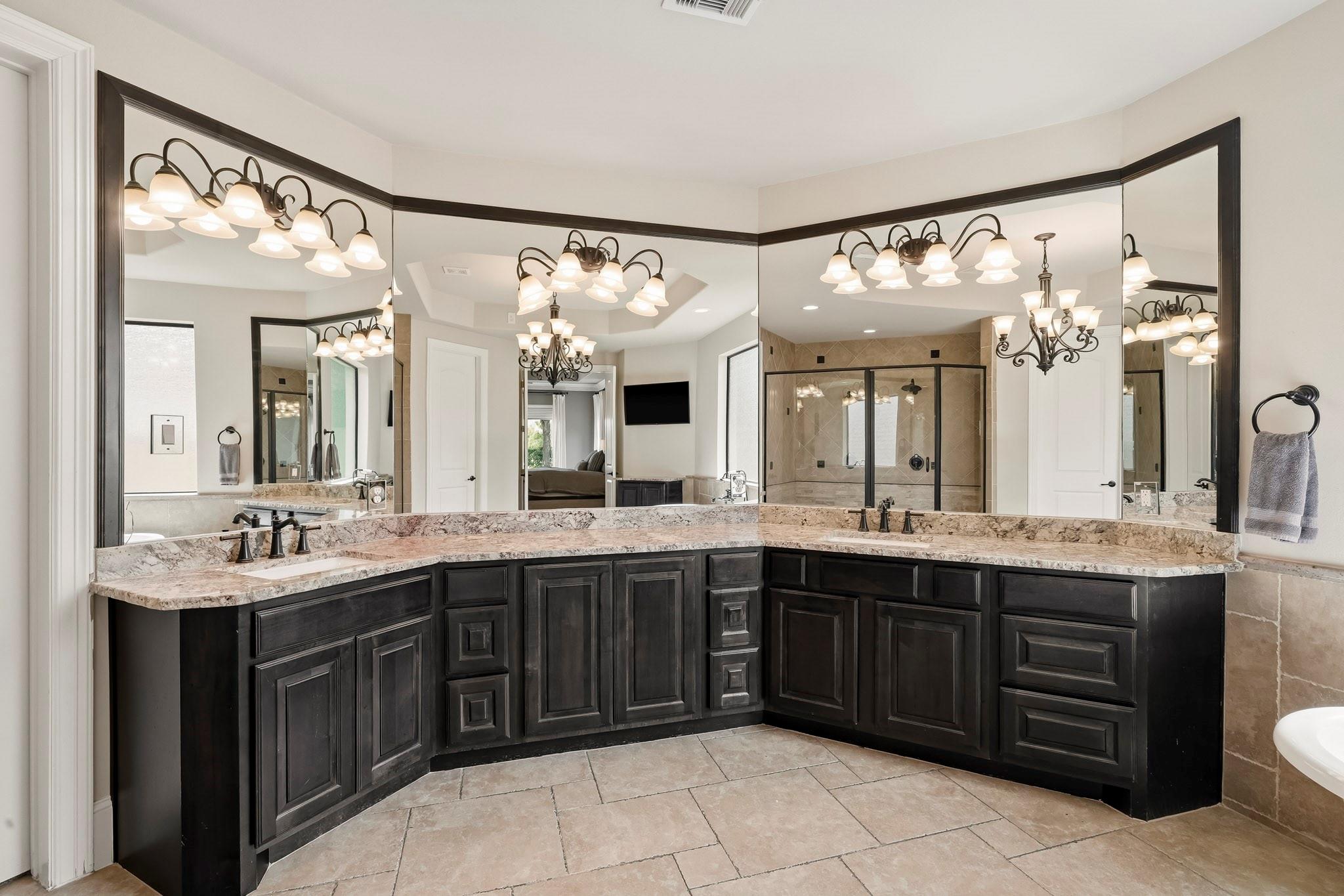 10607 Pebblecreek Crossing