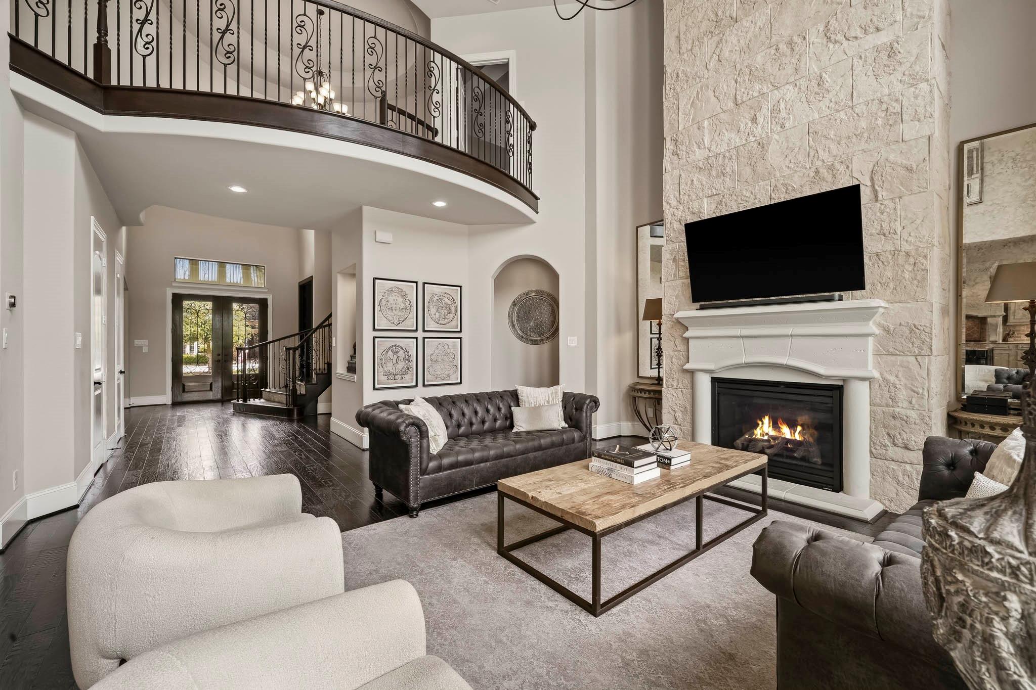 10607 Pebblecreek Crossing