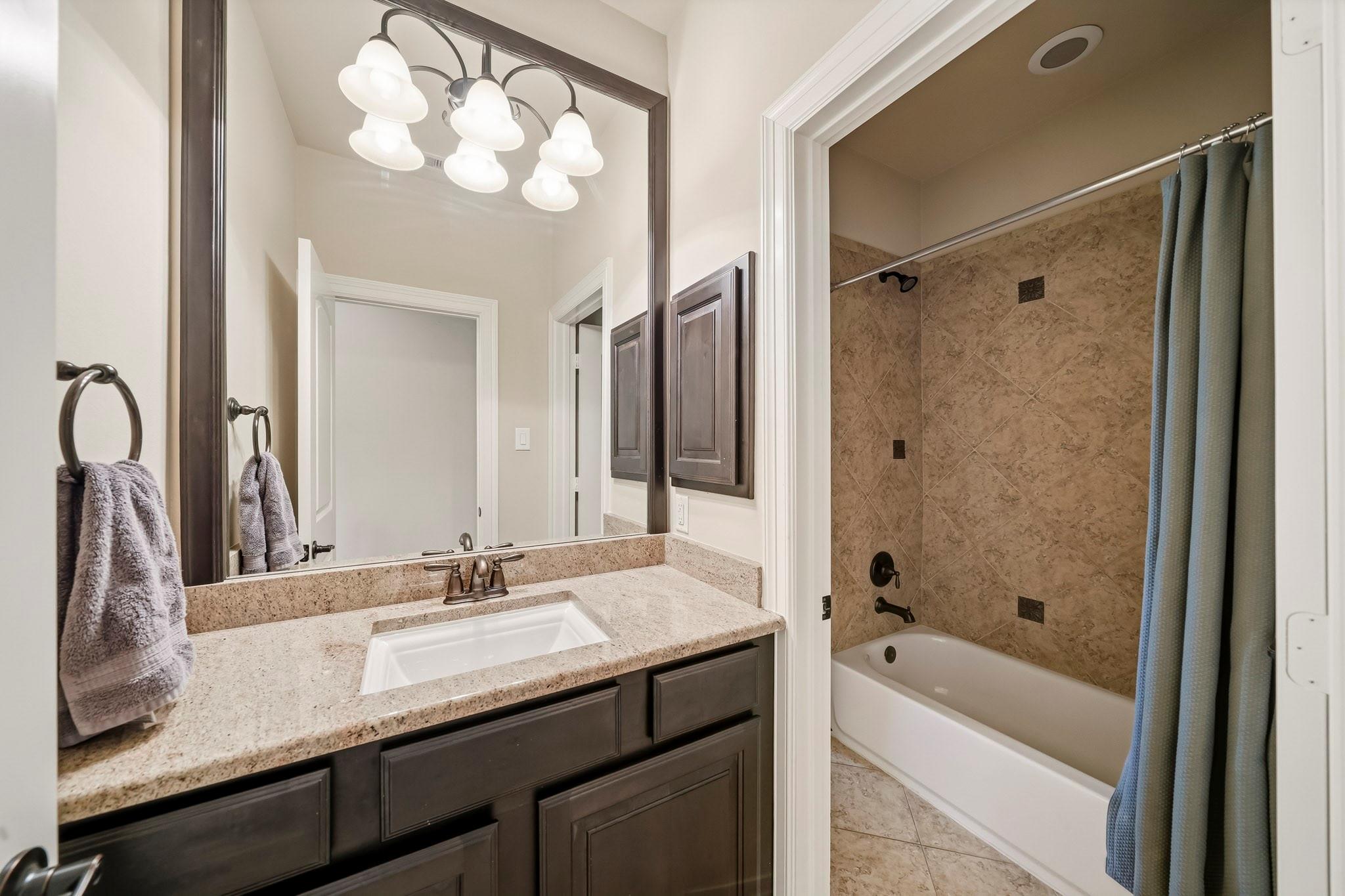 10607 Pebblecreek Crossing