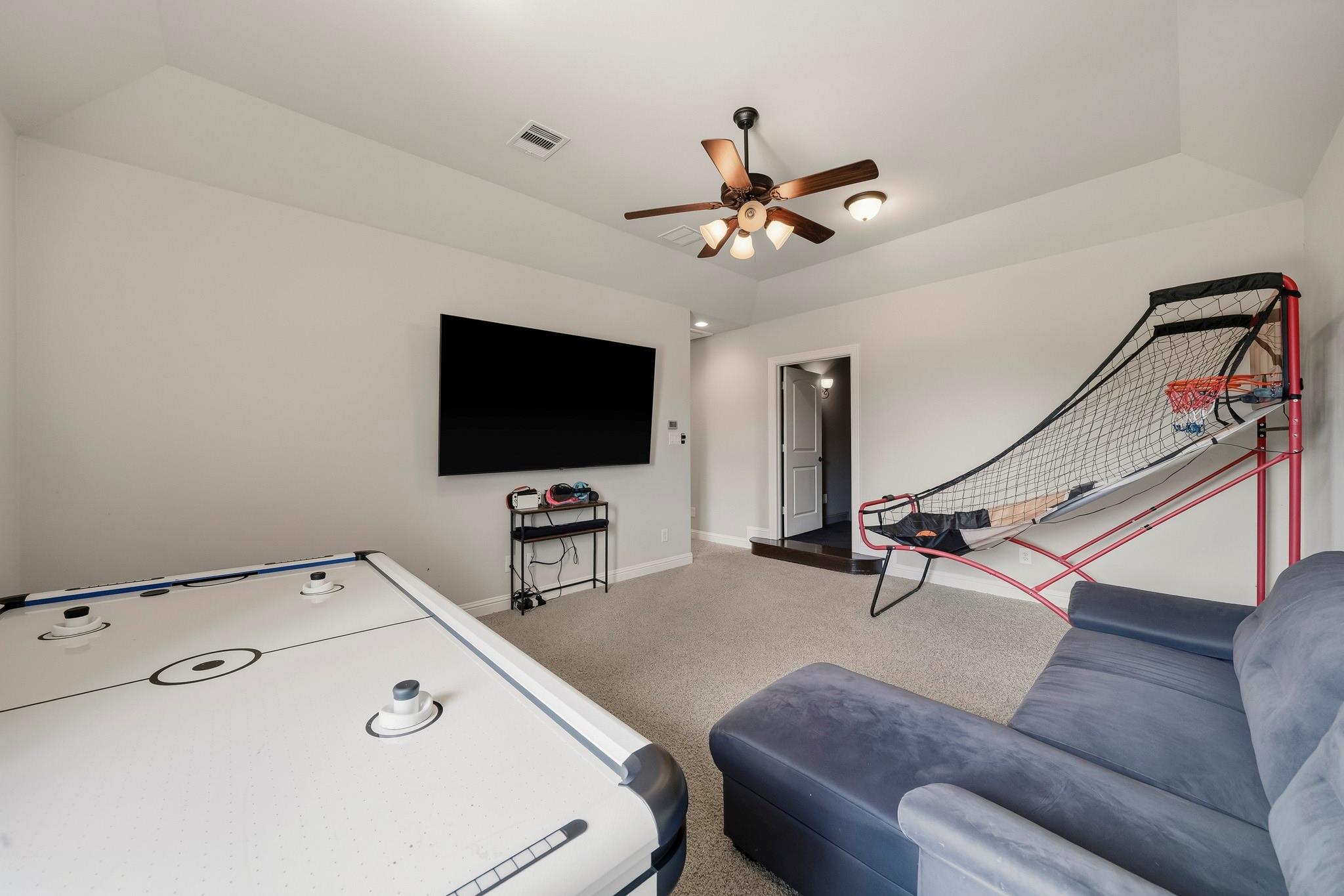 10607 Pebblecreek Crossing