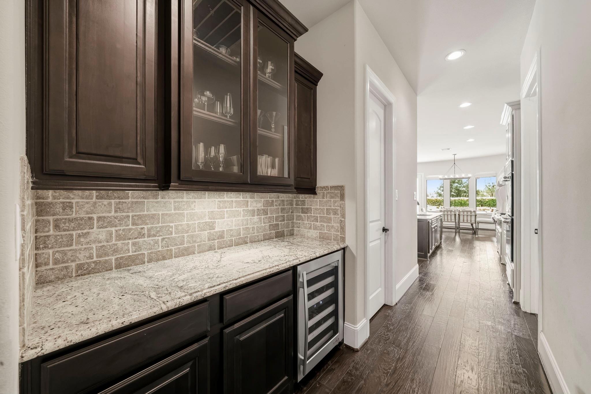 10607 Pebblecreek Crossing