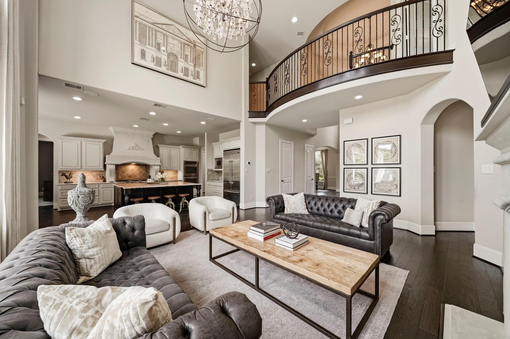 10607 Pebblecreek Crossing