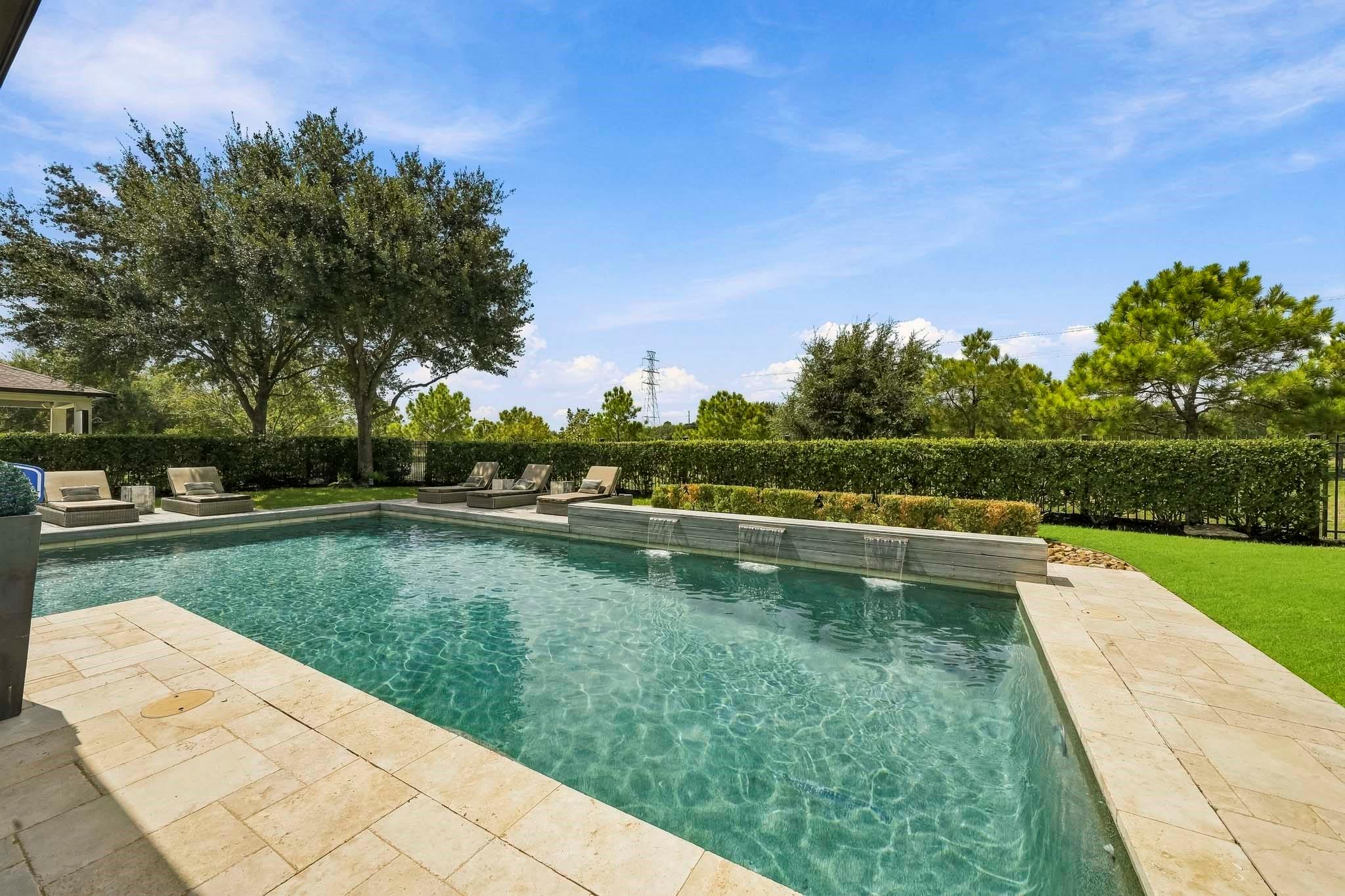 10607 Pebblecreek Crossing