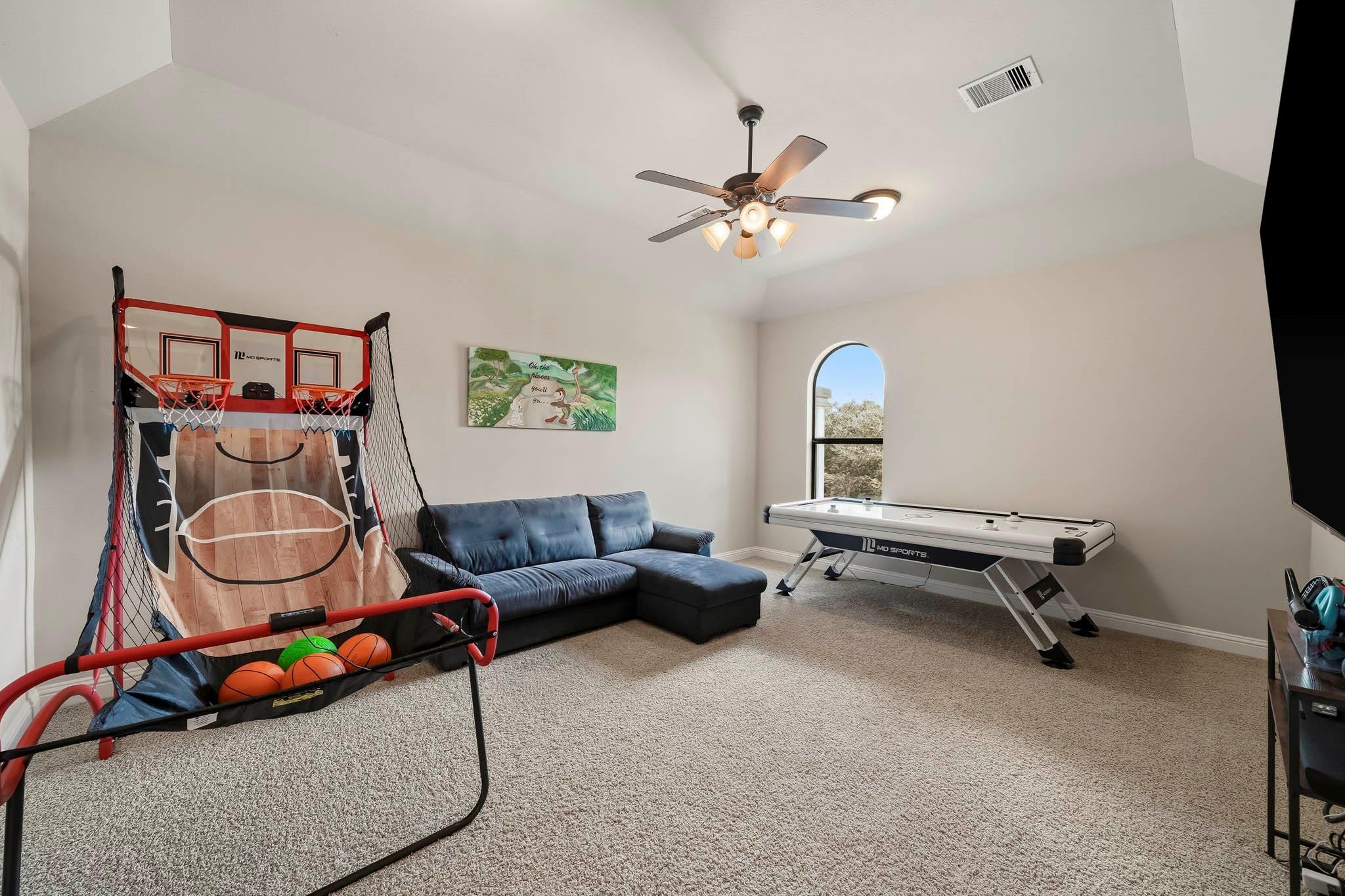 10607 Pebblecreek Crossing