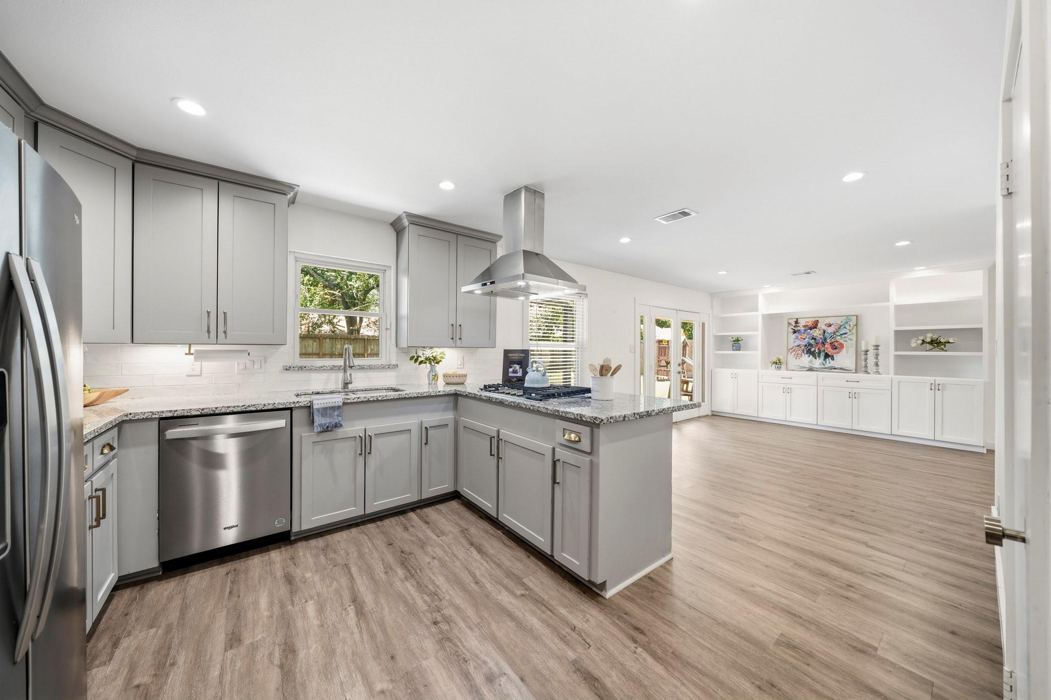 9634 Meadowglen Lane
