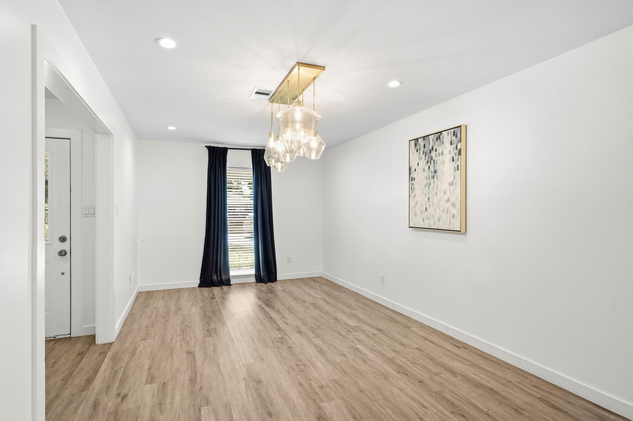 9634 Meadowglen Lane