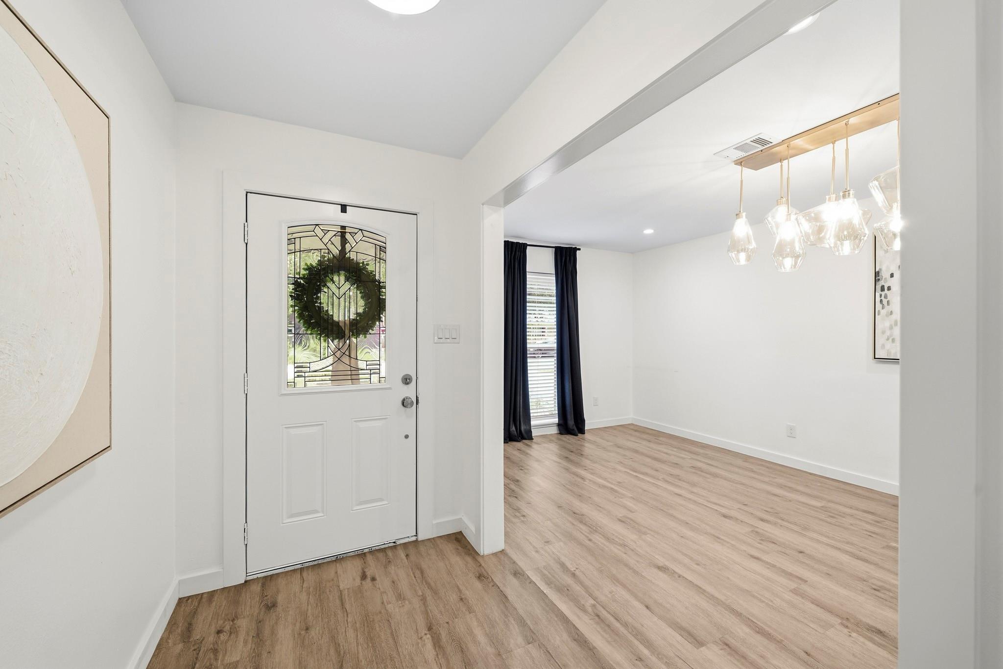 9634 Meadowglen Lane