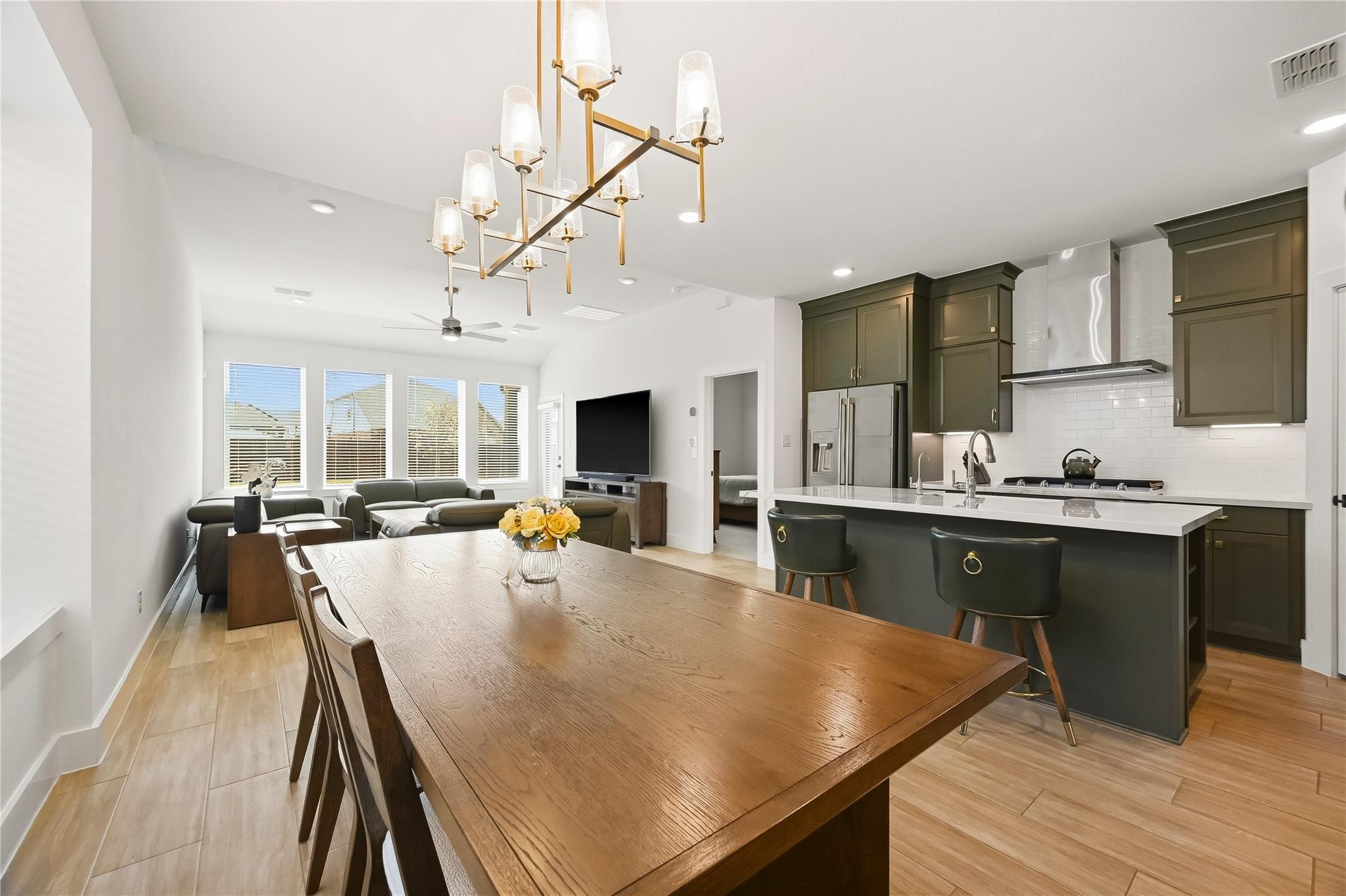 10223 Van Gogh Court