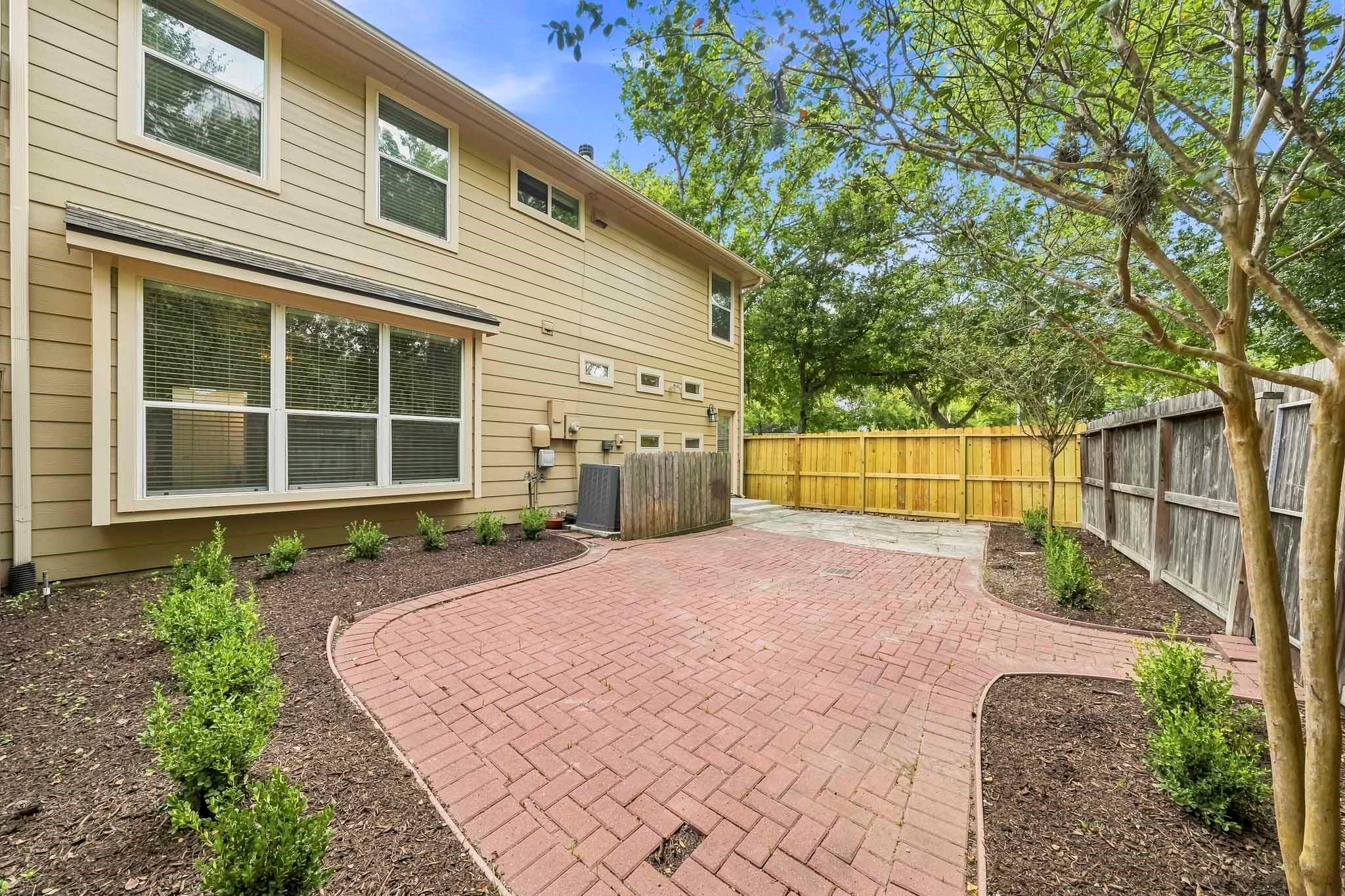 8903 Silent Willow Lane