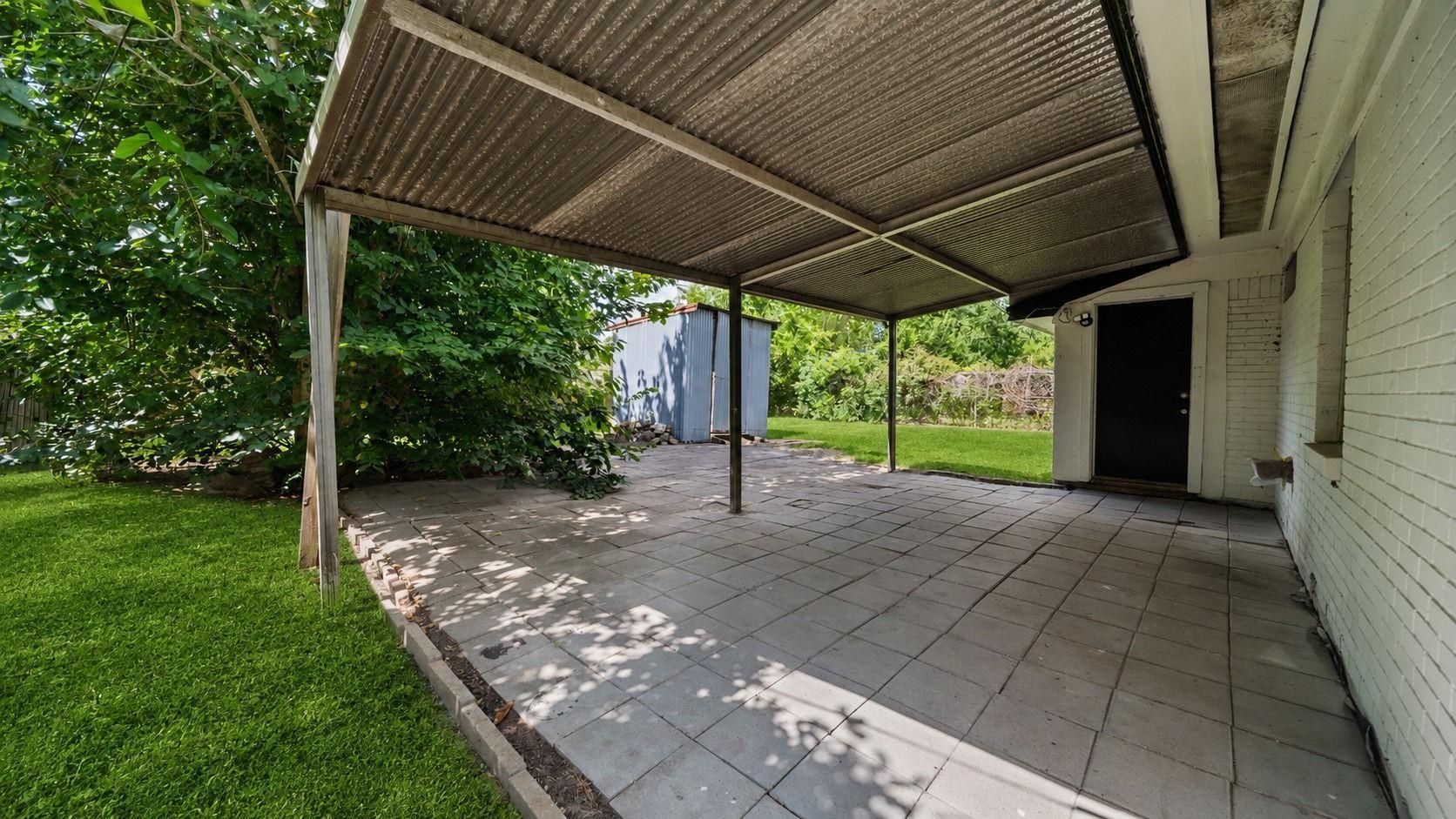 5242 Greylog Drive