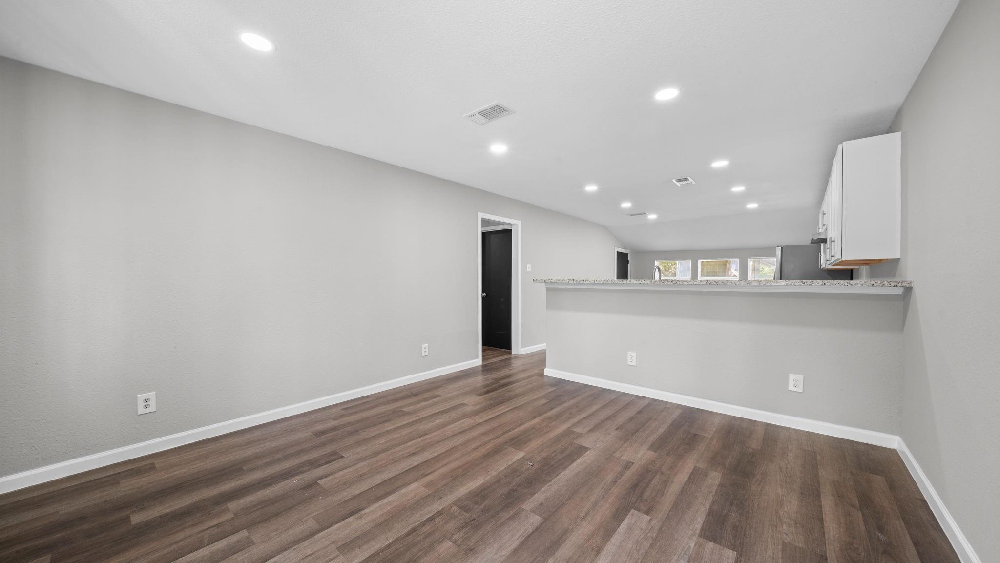 5242 Greylog Drive