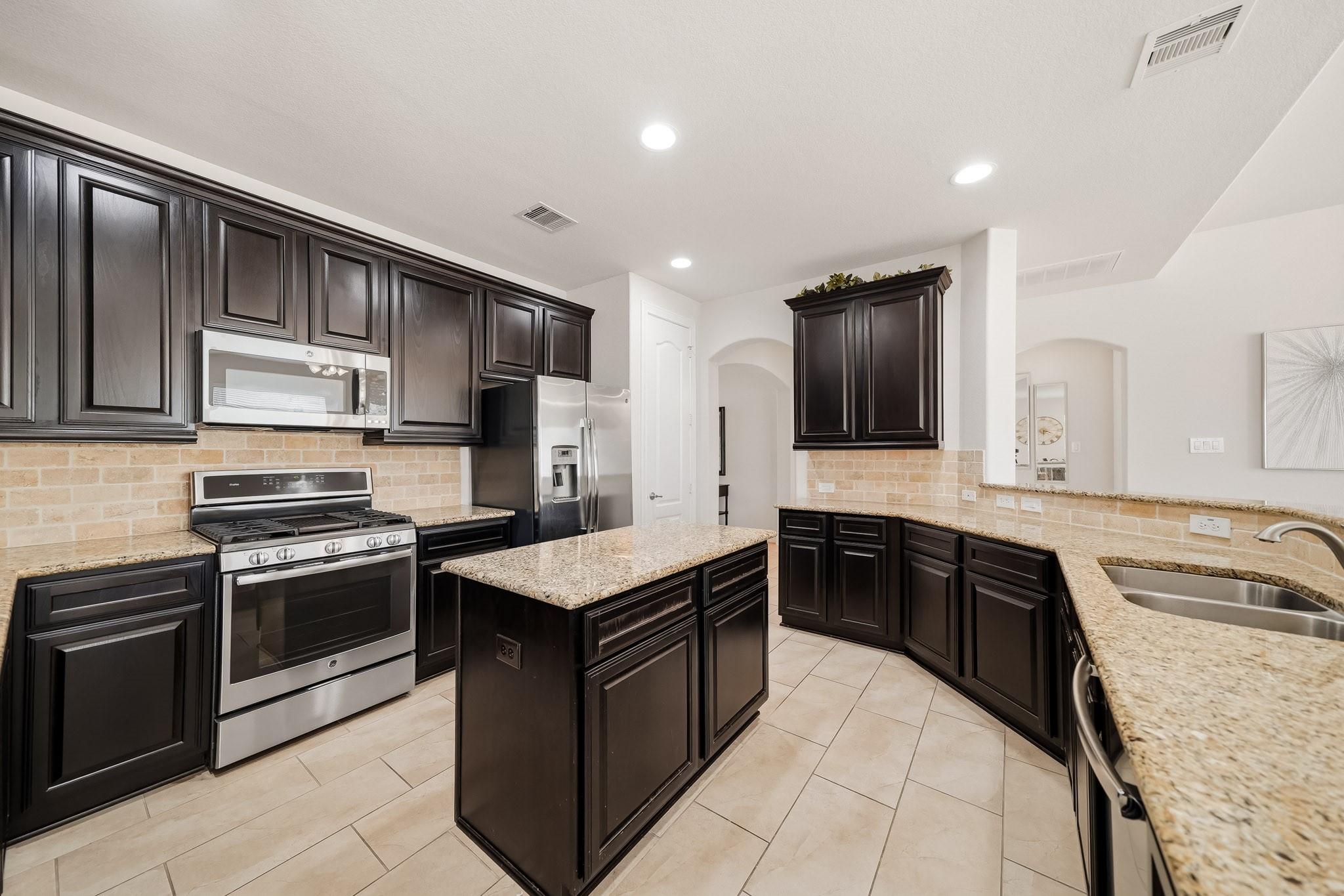 3396 Wooded Lane