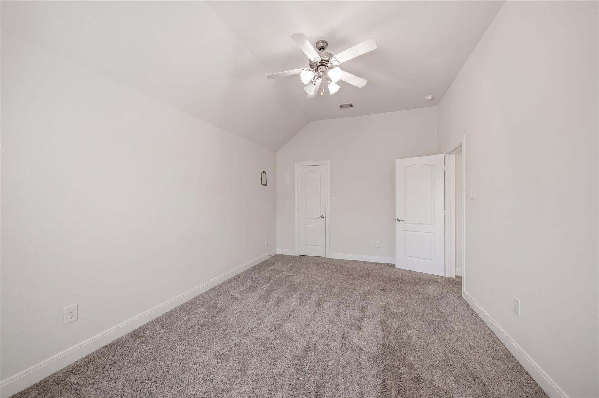 3396 Wooded Lane