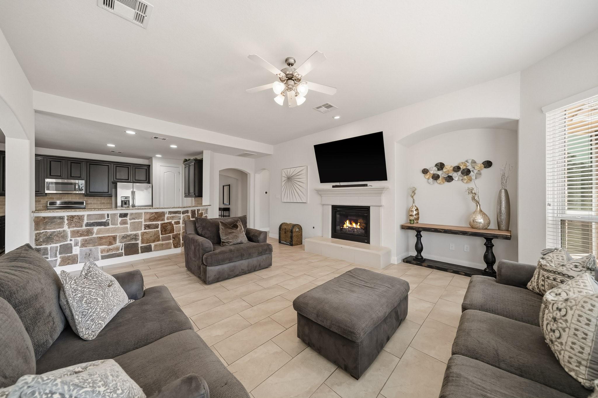 3396 Wooded Lane