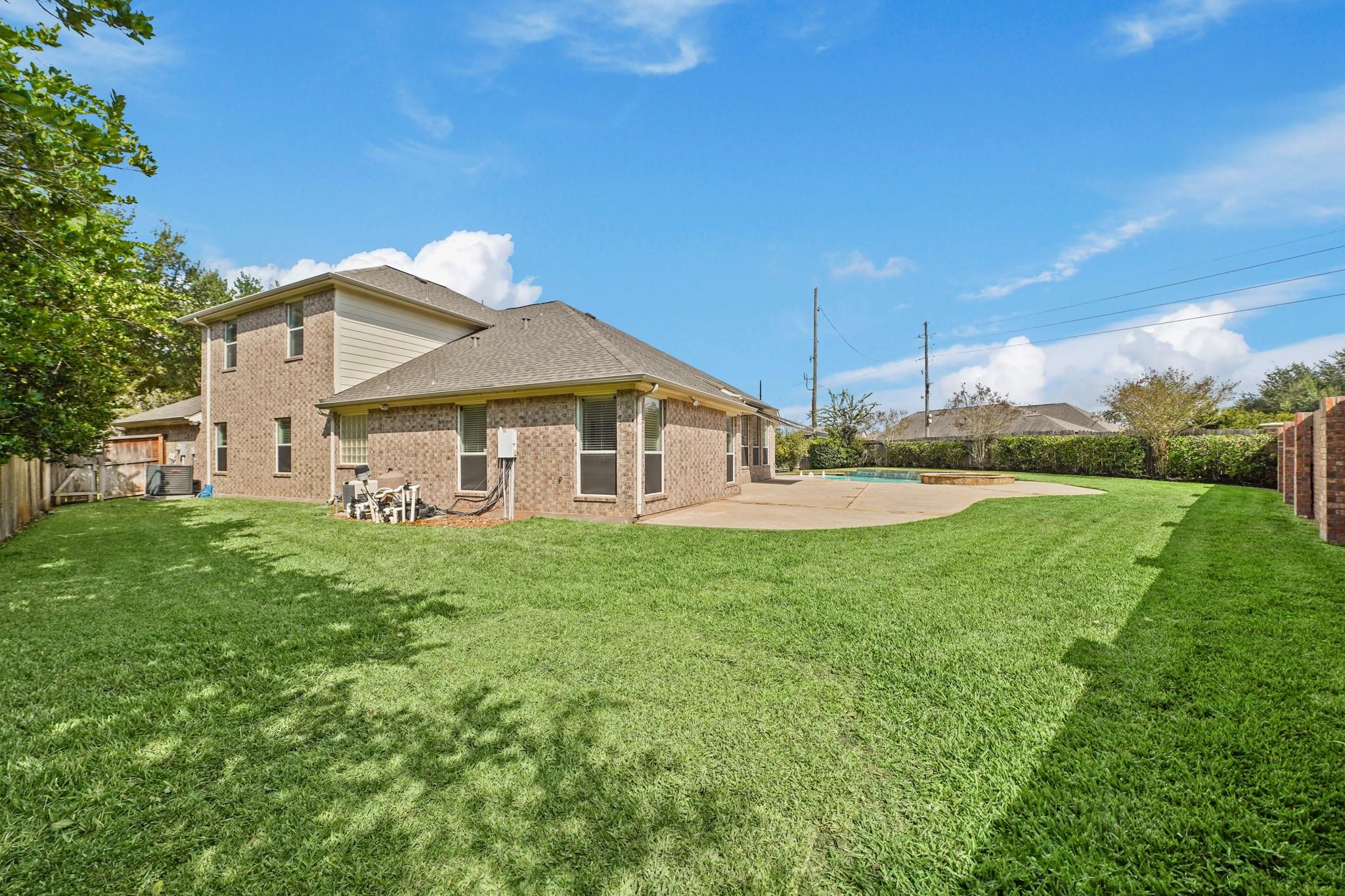 5906 Nine Mile Lane