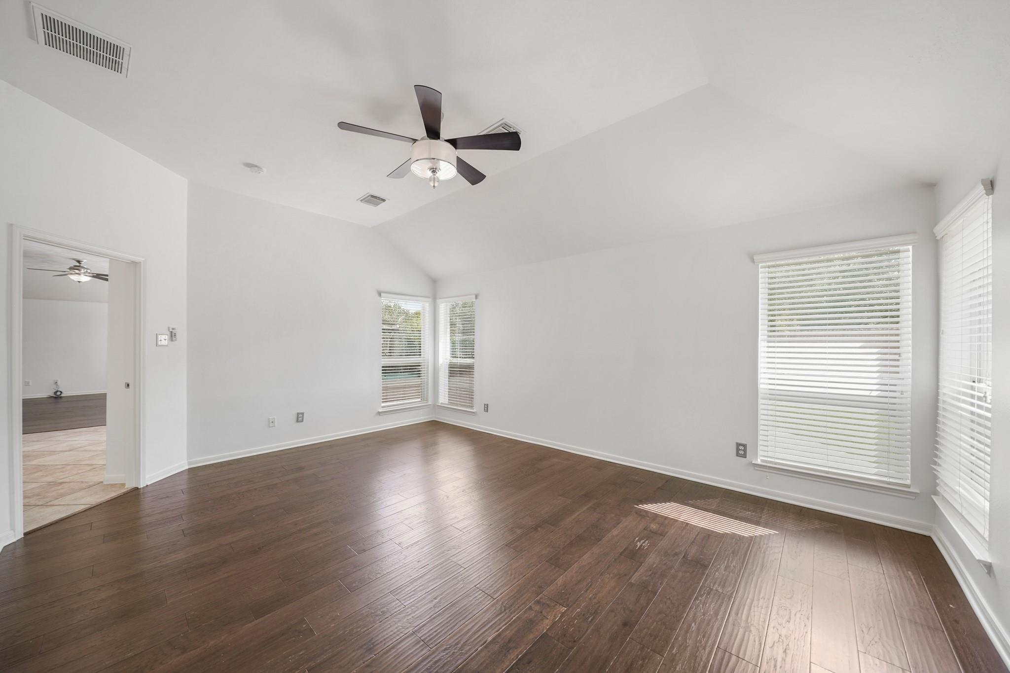 5906 Nine Mile Lane