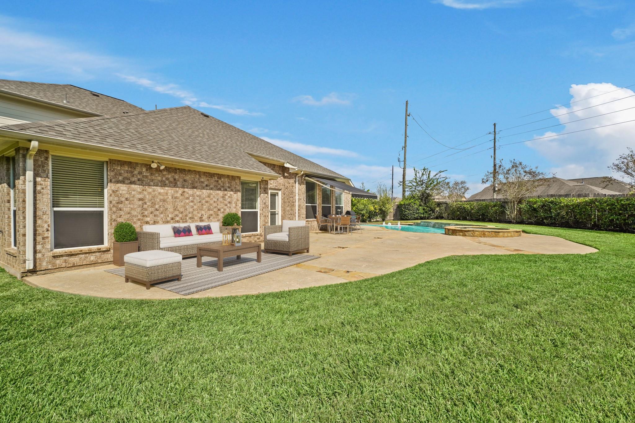 5906 Nine Mile Lane