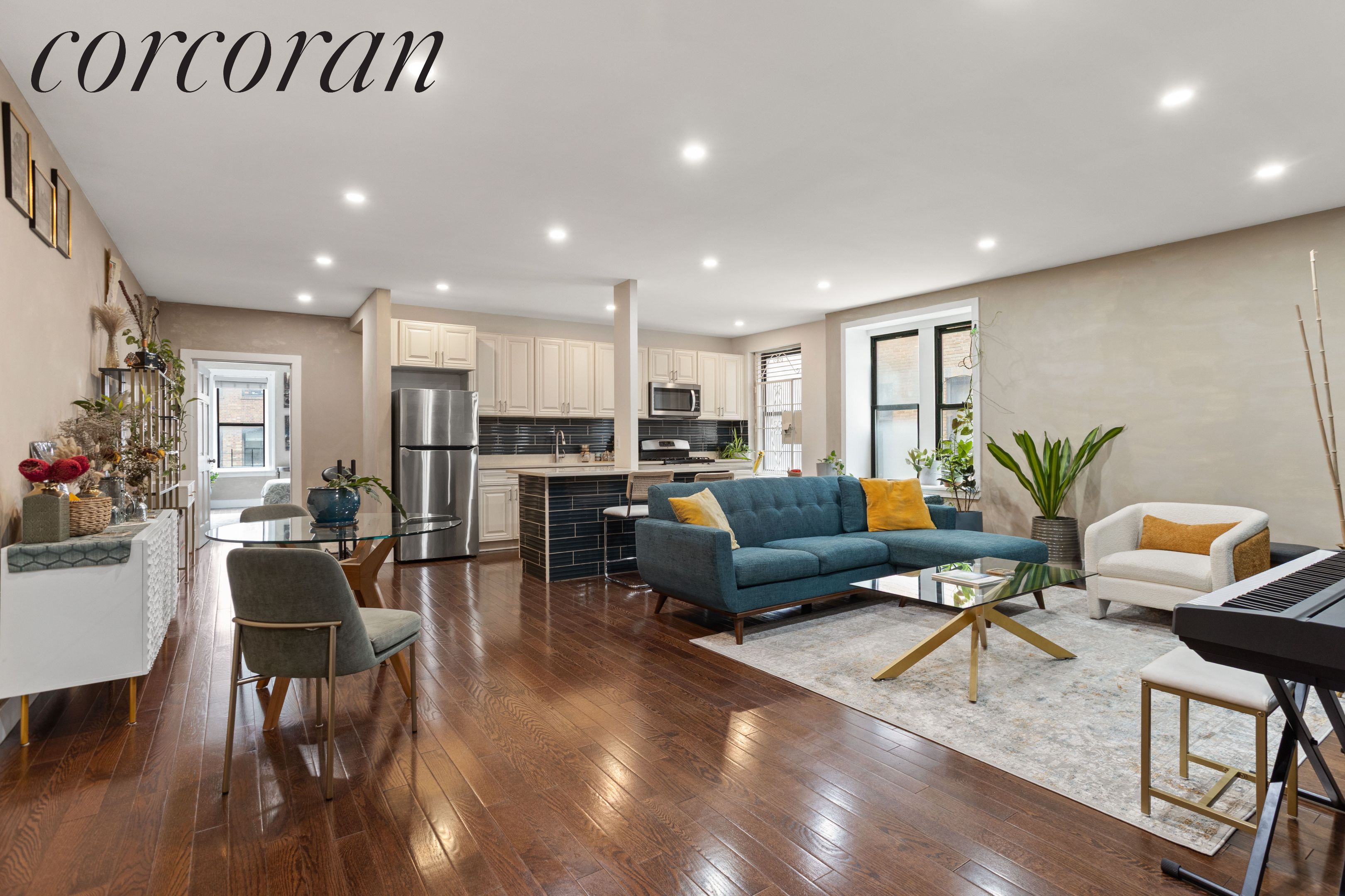 2199 Holland Avenue 3H