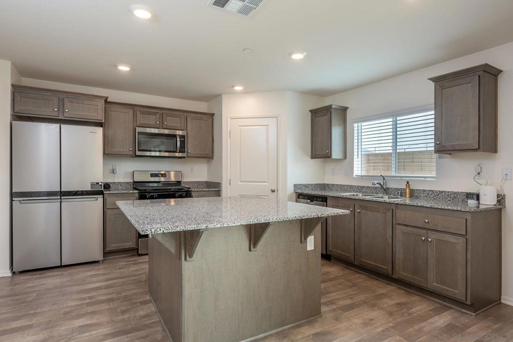 28650 New Yorker Lane