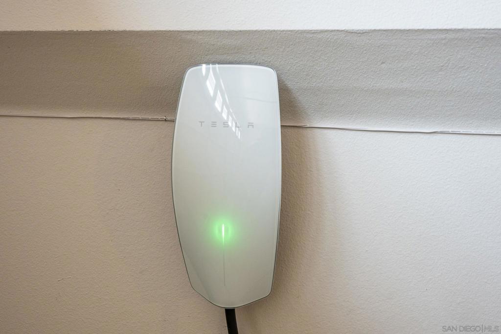 28650 New Yorker Lane