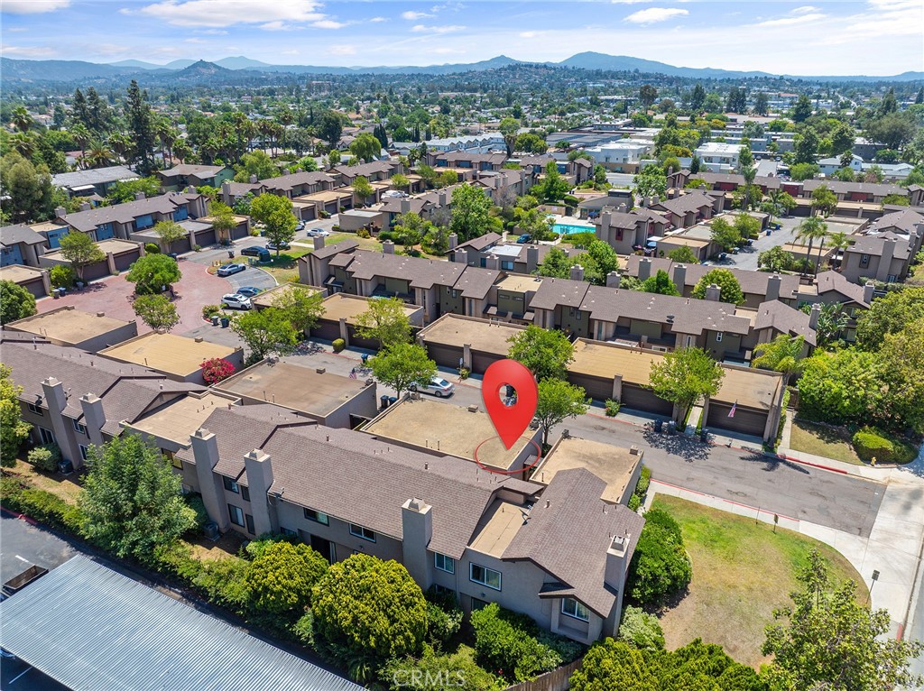 140 E El Norte Parkway 8