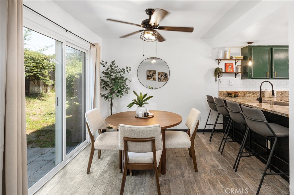 140 E El Norte Parkway 8