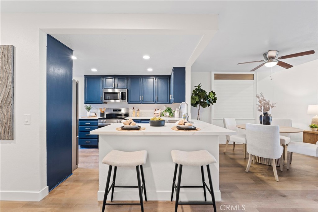 5617 Adobe Falls