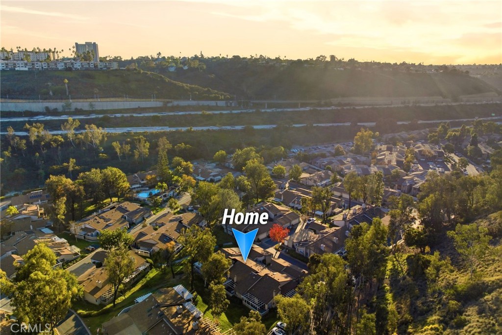 5617 Adobe Falls