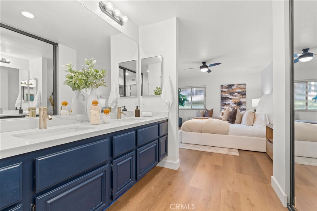 5617 Adobe Falls