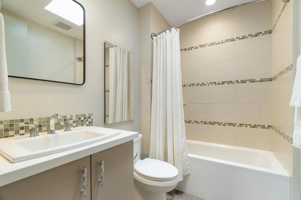 1444 N Twin Oaks Valley RD