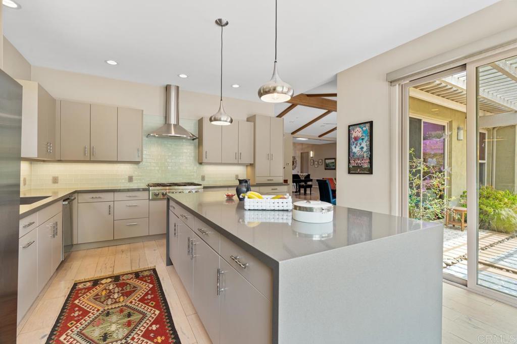 1444 N Twin Oaks Valley RD