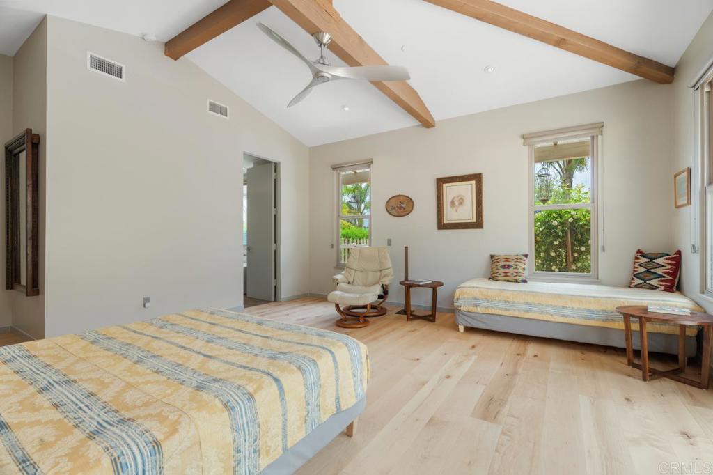 1444 N Twin Oaks Valley RD