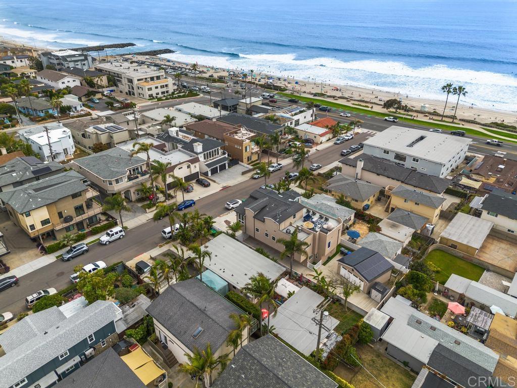 152 54 Redwood Avenue