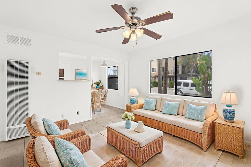 152 54 Redwood Avenue