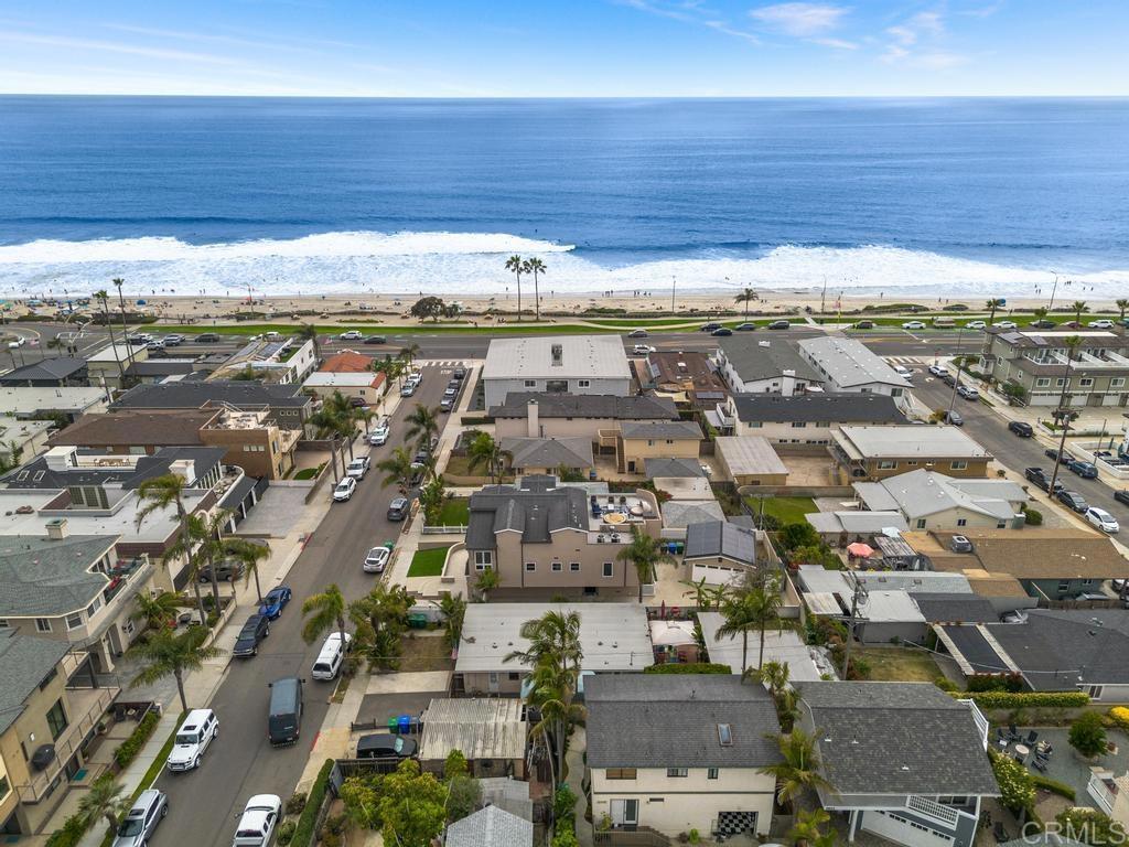 152 54 Redwood Avenue