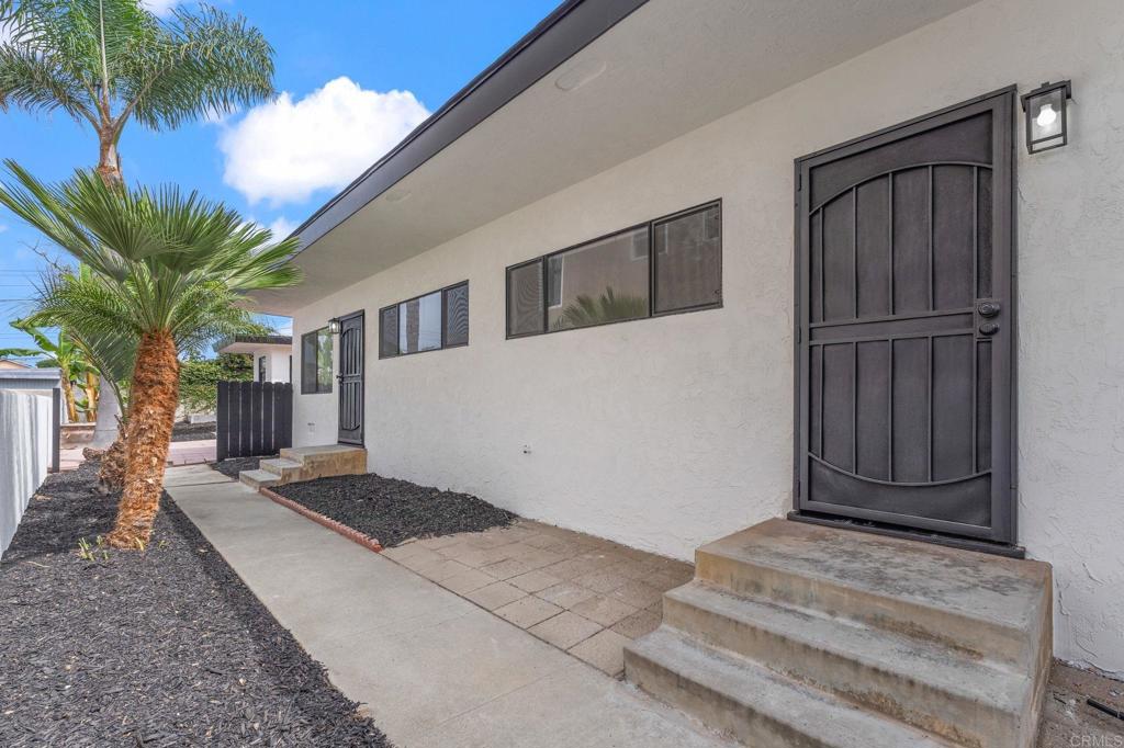 152 54 Redwood Avenue