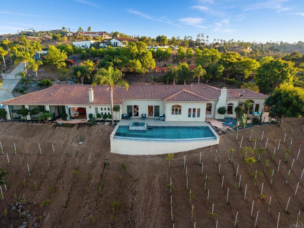 30330 Via Maria Elena