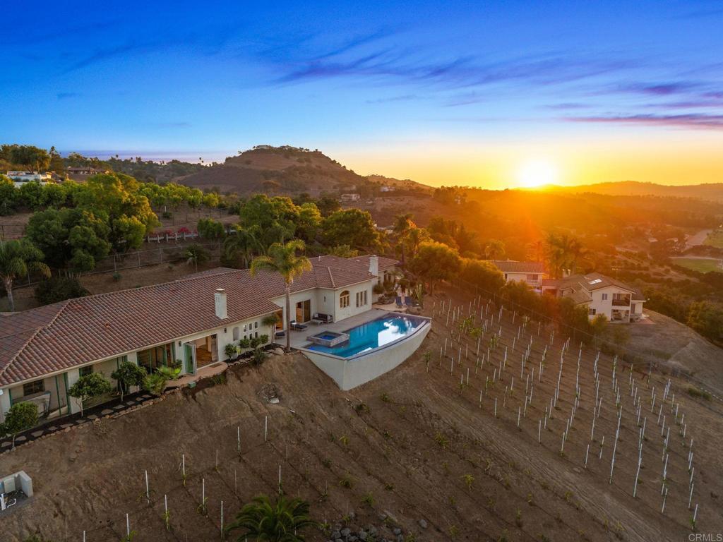 30330 Via Maria Elena