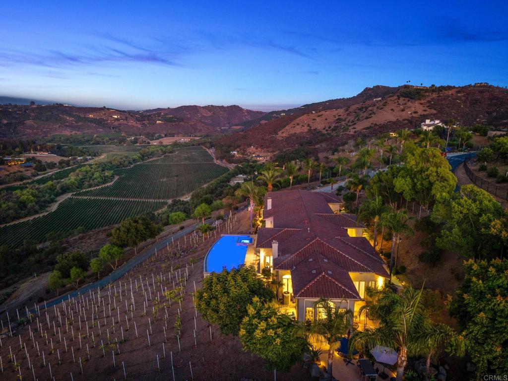 30330 Via Maria Elena