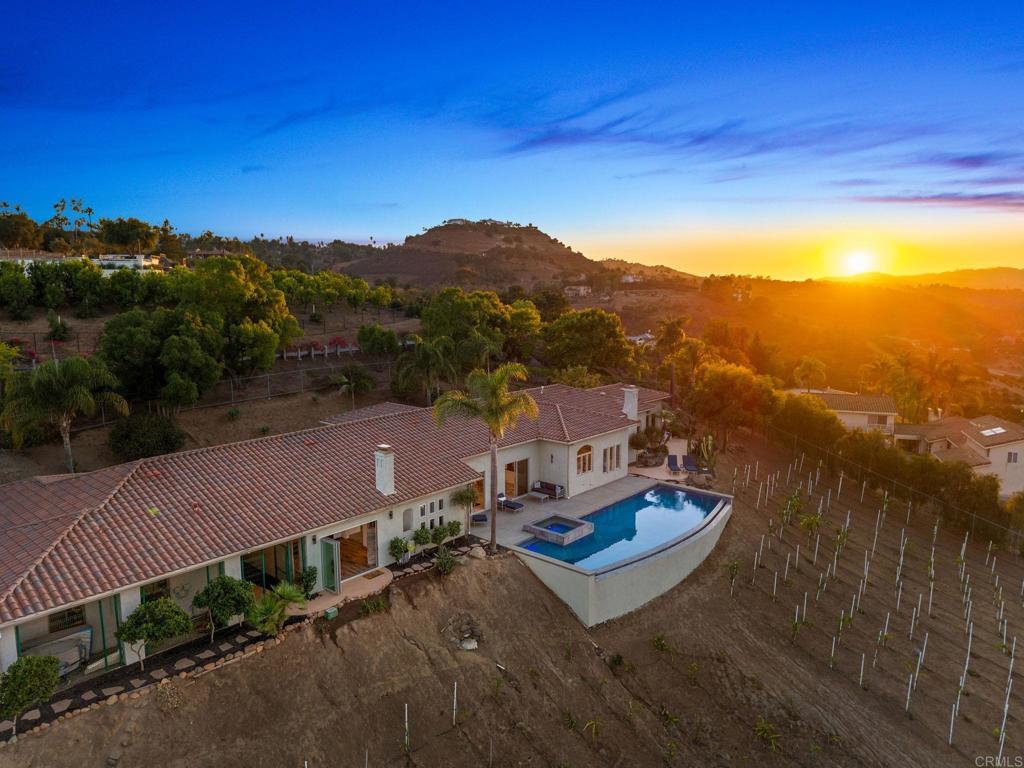 30330 Via Maria Elena