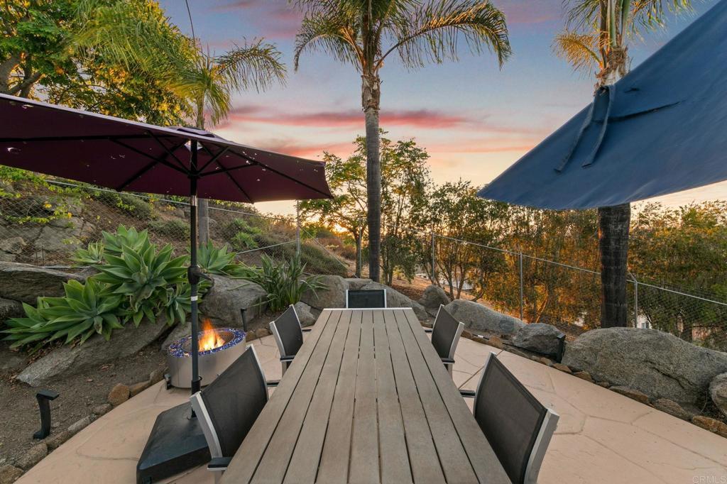 30330 Via Maria Elena